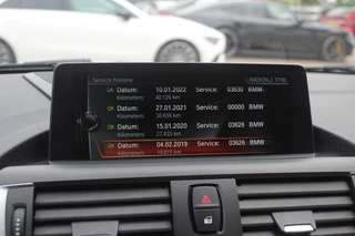 BMW 2 Serie BMW 2 Serie Cabrio M240i xDrive High Exe. M Sport / Camera / Leder / Harman Kardon / 18'' / Keyless / Navigatie / Stuurverwarming / DAB / Windscherm / Stoelverwarming / Cruise Control - afbeelding nr 26