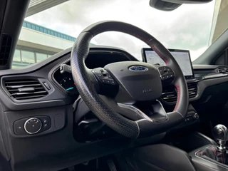 Ford Focus Ford Focus 1.0 ST LINE X AIRCO NAVI PDC-CAMERA360 STOELVERW. - afbeelding nr 2