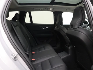 Volvo V60 Volvo V60 T6 PLUG-IN HYBRID LONG RANGE ULTRA DARK FULL-LED HARMAN KARDON T - afbeelding nr 34