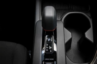 Toyota C-HR Toyota C-HR 1.8 Hybrid 140 First Edition | Camera | Adaptive Cruise - afbeelding nr 20