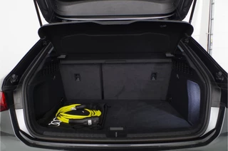 Audi A3 Audi A3 Sportback 40 TFSI e S line > 204pk/Daytona grijs/Adaptive cruise control/Stoelverwarming... - afbeelding nr 11