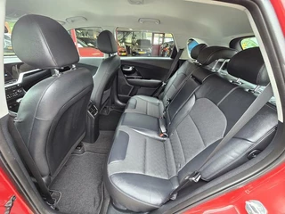 Kia Niro Kia Niro 1.6 GDi Hybrid DynamicLine AUTOMAAT Clima|Navi|Cruise|Camera|Leer|Nap!! - afbeelding nr 5