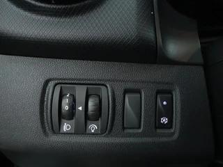 Renault Clio Renault Clio Estate 0.9 TCe Limited NAVI | Carplay | Bluetooth | 1ste eigenaar - afbeelding nr 17