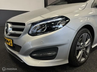 Mercedes-Benz B-Klasse Mercedes B-klasse 180 Business AMG AUTOMAAT / LEER / LED / NAVI / LUXE - afbeelding nr 3