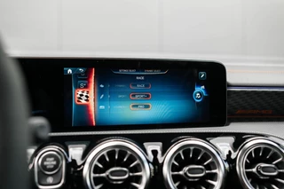Mercedes-Benz A-Klasse Mercedes A45S AMG 4MATIC+ ''Street Style Edition'' 360 HUD - afbeelding nr 78