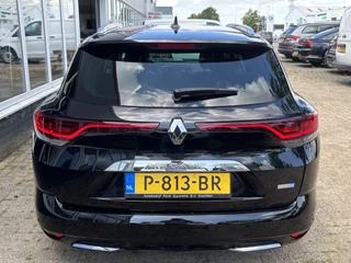 Renault Megane E-Tech Renault Megane E-Tech Estate 1.6 Plug-In Hybrid 160 R.S. Line | Stuur en Stoel Verwarming | Parkeer Assist | Head Up Display - afbeelding nr 7