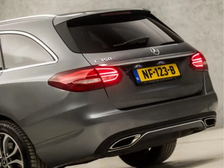 Mercedes-Benz C-Klasse 279Pk Automaat (NAVIGATIE, LUCHTVERING, LEDER, STOELVERWARMING, ELEK SPORTSTOELEN, GETINT GLAS, CAMERA, SFEERVERLICHTING) - afbeelding nr 12