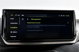 Peugeot 2008 Peugeot 2008 1.2 PureTech 130 PK GT - Automaat | Dig. Cockpit | Adapt. Cruise | Elek. stoel | Stoelverw. | PDC | Camera | NAV + App. Connect | ECC | LM 17