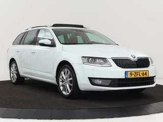 Škoda Octavia Skoda Octavia 1.2 TSI Elegance | Panoramadak | Leder |  Stoelverwarming | Xenon | Navigatie | Climate control | Keyless | Bluetooth | Cruise control - afbeelding nr 32