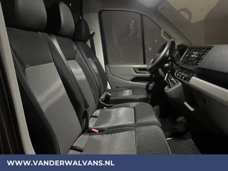 Volkswagen Crafter Volkswagen Crafter 2.0 TDI L3H3 L2H2 Euro6 Airco | Trekhaak | Parkeersensoren Bijrijdersbank - afbeelding nr 7