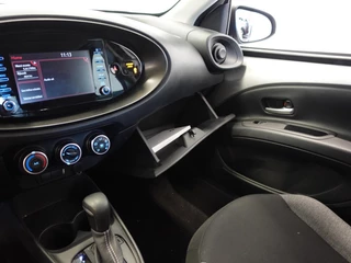 Toyota Aygo Toyota Aygo X 1.0 VVT-i S-CVT Aut. Play Airco Adaptive Cruise Control Carplay Navi Achteruitrij Camera - afbeelding nr 20