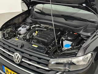 Volkswagen T-Cross Volkswagen T-Cross 1.0 TSI LIFE EXECUTIVE BLACKLINE - afbeelding nr 15