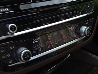BMW 5 Serie BMW 5 Serie Touring 540i xD 340PK TwinTurbo High E. INDIVIDUAL LED / *NAP* - afbeelding nr 24