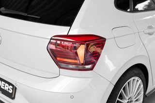 Volkswagen Polo Volkswagen Polo 1.0 TSI Highline 2x R-line - afbeelding nr 8