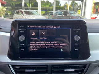 Volkswagen T-Roc Volkswagen T-Roc 1.0 TSI LIFE EDITION TREKHAAK/CAMERA/ACC/CARPLAY/STOELVERW/KEYLESS - afbeelding nr 21
