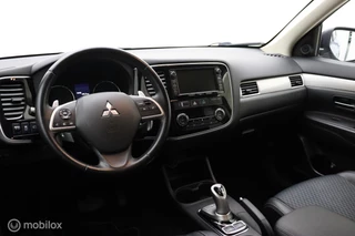 Mitsubishi Outlander Mitsubishi Outlander 2.0 PHEV Business Edition X-Line - afbeelding nr 17