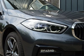 BMW 1 Serie BMW 1 Serie 120i High Executive Rijklaarprijs-Garantie Navigatie Led Sport interieur Airco - afbeelding nr 7
