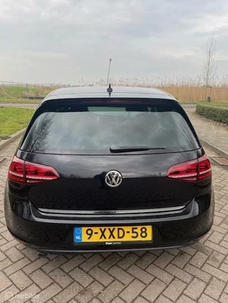 Volkswagen Golf Volkswagen Golf 1.6 TDI Highline BlueMotion - afbeelding nr 6