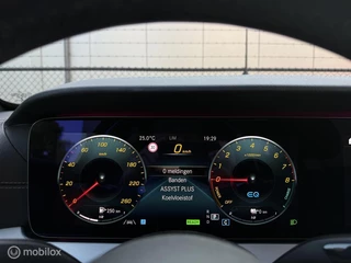 Mercedes-Benz E-Klasse Mercedes E-klasse 300e Business Solution AMG | Pano | Burmester | Matrix LED | 360 graden - afbeelding nr 28