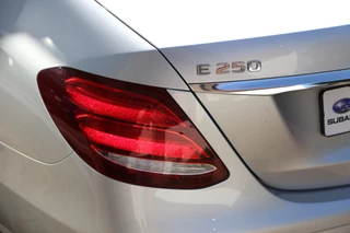 Mercedes-Benz E-Klasse Mercedes-Benz E-Klasse 250 Ambition 9G Widescreen Navi Camera LED Ambiente - afbeelding nr 21