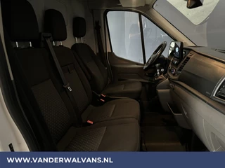 Ford Transit Ford Transit 2.0 TDCI 131pk L3H2 Euro6 Airco | Camera | Navigatie | Android Auto | Stoelverwarming Verwarmde voorruit, Cruisecontrol, Parkeersensoren, Elektrisch verstelbare bestuurdersstoel, Bijrijdersbank - afbeelding nr 11