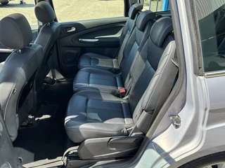 Ford Galaxy Ford Galaxy 1.6 SCTi Platinum 160PK Cruise Camera Navi Climate Parkeersensoren 7 Persoons Trekhaak USB 1600Kg Trekgewicht *Dealer Onderhouden* - afbeelding nr 12