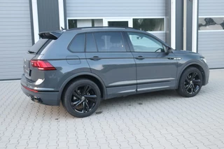 Volkswagen Tiguan Volkswagen Tiguan 1.5 TSI 2x R-Line ACC IQ Black Garantie - afbeelding nr 9