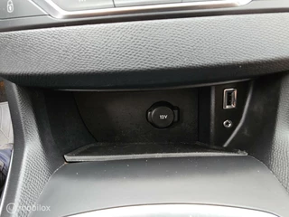 Peugeot 308 Peugeot 308 1.2 PureTech Allure camera Navi Cruise pano - afbeelding nr 31