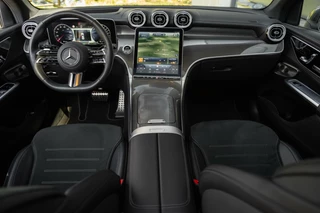 Mercedes-Benz GLC Mercedes GLC-klasse 300e 4MATIC AMG 360c Burmester Pano HuD - afbeelding nr 13