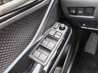 Toyota C-HR Toyota C-HR 1.8 Hybrid Style Luxury | JBL | Vol Leder | Navi | Blind Spot | - afbeelding nr 23