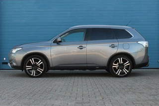 Mitsubishi Outlander Mitsubishi Outlander 2.0 PHEV Executive Edition 4WD/ACC/Pano - afbeelding nr 23