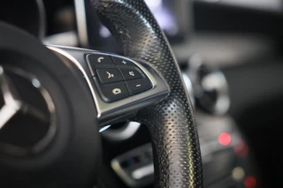 Mercedes-Benz GLC Mercedes-Benz GLC-klasse Coupé 250 4MATIC AMG 63 Look / AUT / Open Dak / Dode Hoek / Cruise Control / Camera / Pdc / Xenon / 19 In - afbeelding nr 24