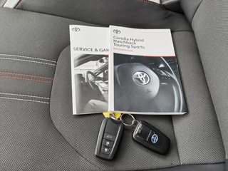 Toyota Corolla Touring Sports Toyota Corolla Touring Sports 2.0 Hybrid GR-Sport Plus Bi-Tone | Trekhaak | Head-Up Display | - afbeelding nr 37
