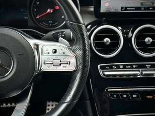Mercedes-Benz GLC Mercedes GLC-klasse 300e 4MATIC AMG Panoramadak|Camera 360°|Sfeerverlichting|Night pakket|AppleCarplay - afbeelding nr 30