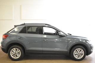 Volkswagen T-Roc Volkswagen T-Roc 1.0 TSI LIFE EDITION VIRTUAL/PDC/NAVI - afbeelding nr 7