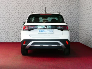 Volkswagen T-Cross Volkswagen T-Cross DE VERNIEUWDE T-CROSS 116PK VIR.COCKPIT LMV CARPLAY 2024 