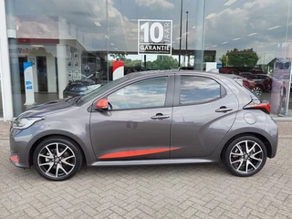Toyota Yaris Toyota Yaris 1.5 Hybrid Executive | Navi | Parkeersensoren | Android Auto - afbeelding nr 3