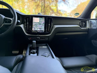 Volvo XC60 Volvo XC60 2.0 T8 Plug-in hybrid AWD R-Design / Pano / HK' - afbeelding nr 47
