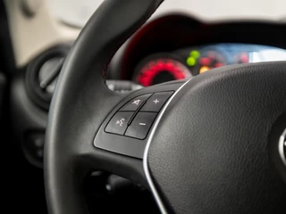 Alfa Romeo MiTo (NAVIGATIE, CLIMATE, CRUISE, STOELVERWARMING, LEDEREN SPORTSTOELEN, PARKEERSENSOREN, LM VELGEN, NIEUWSTAAT) - afbeelding nr 17
