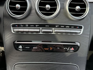 Mercedes-Benz C-Klasse Mercedes-Benz C-Klasse 180 Business Solution AMG /Automaat/360Camera/Led/Panoramadak - afbeelding nr 13