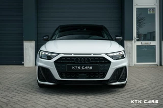 Audi A1 Sportback Audi A1 Sportback 30 TFSI S-Line MatrixLED|Keyless|Cruise|Line|CarPlay|Stoelverwaming|Navi|Garantie - afbeelding nr 4
