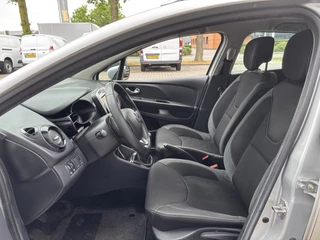 Renault Clio Renault Clio Estate 0.9 TCe Zen | Cruise control | Airco | Parkeersensoren - afbeelding nr 20
