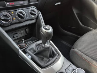 Mazda 2 Mazda 2 SKYACTIV-G 90 SPORTIVE / Trekhaak / Carplay - afbeelding nr 16