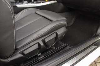 BMW 2 Serie ➡️ BMW 2-serie Cabrio 218i F23 Executive | 2e eigenaar | Origineel | Sportstoelen | Stoelverwarming | DAB | Harman-kardon | Stuurverwarming | PDC | Cruise control | Climate control | - afbeelding nr 17