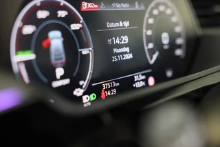 Audi e-tron Audi E-tron Sportback 55 Quattro S Line 95 kWh / Acc / Lane Assist / Elek Stoelen / 360 Camera / Sfeerverlichting / Open Panorama - afbeelding nr 15