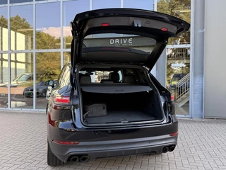 Porsche Cayenne Porsche Cayenne 3.0 E-Hybrid Sport-Chrono|Pano|Matrix|BOSE|Soft Close|360CAM - afbeelding nr 33
