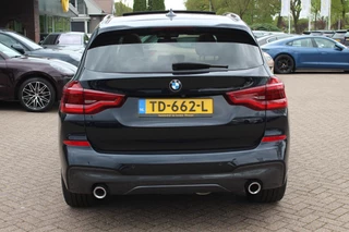 BMW X3 BMW X3 xDrive30i High Exe. M Sport / Trekhaak / Panoramadak / 360Camera / Head-up / Keyless / 20'' / Leder / Navigatie / ACC / Dodehoek / DAB / Stoelverwarming - afbeelding nr 15