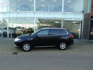 Mitsubishi Outlander Mitsubishi Outlander 2.4 PHEV 4WD 1e eig / NAP - afbeelding nr 2