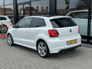 Volkswagen Polo Volkswagen Polo 1.2 TSI Highline R-Line | Automaat | Carplay - afbeelding nr 35