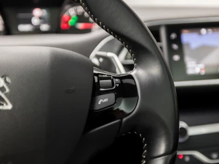 Peugeot 308 Automaat (PANORAMADAK, APPLE CARPLAY, GROOT NAVI, 360 CAMERA, LEDER, SPORTSTOELEN, TREKHAAK, GETINT GLAS, CRUISE, NIEUWE APK, NIEUWSTAAT) - afbeelding nr 20